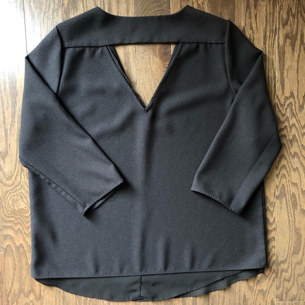BLACK BLOUSE - Picture 4 of 6